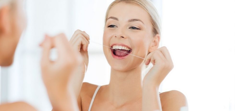 Jak w prosty sposób zadbać o higienę jamy ustnej?