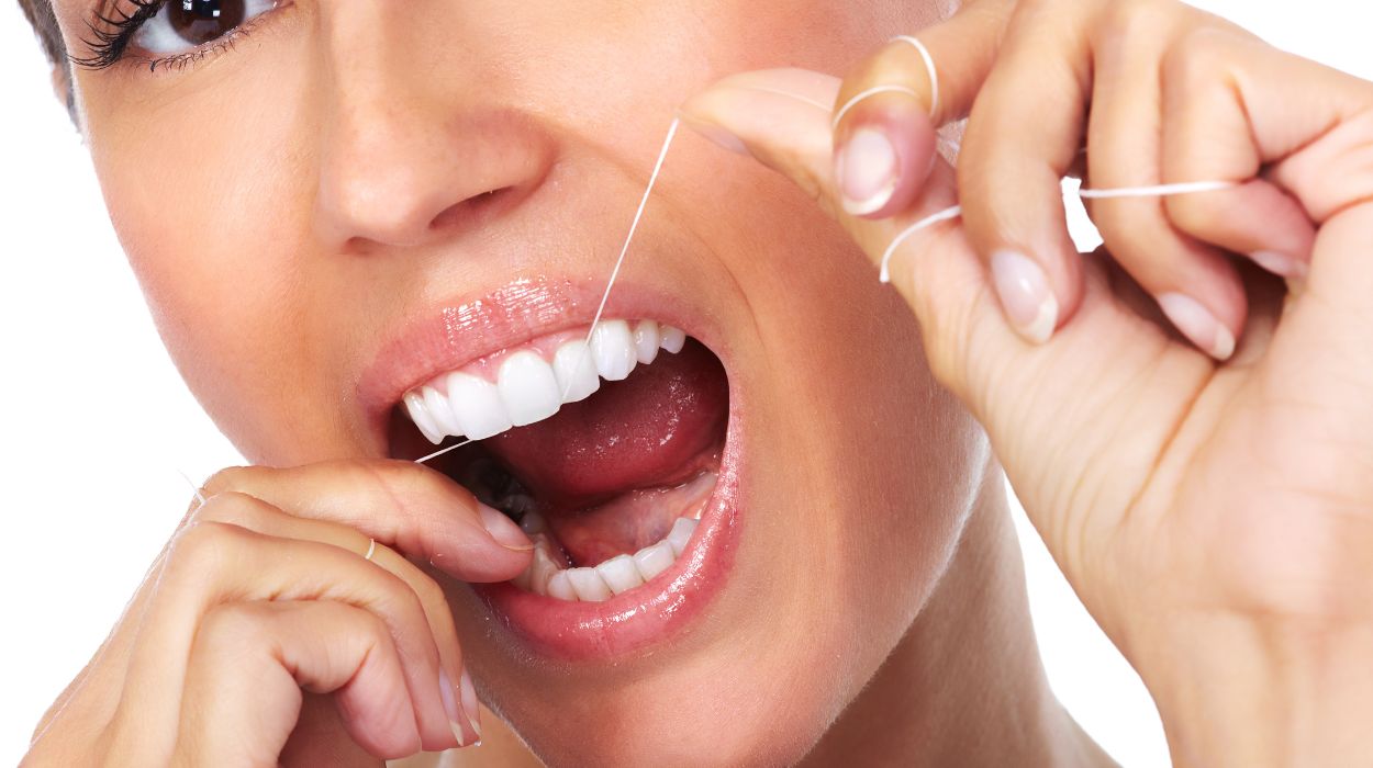 Nitkowanie zębów, dlaczego warto o nim pamiętać?